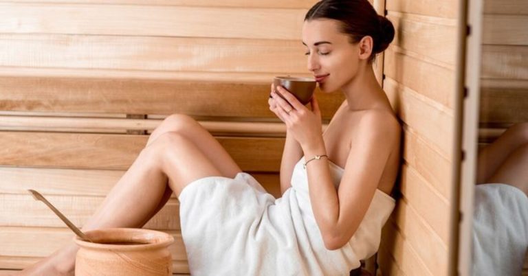 DO YOU SWEAT MORE IN A SAUNA OR STEAM ROOM?